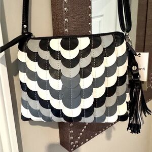 NWT Gianni Conti Made in ITALY Black, Gray, White Scallop Leather Crossbody Bag